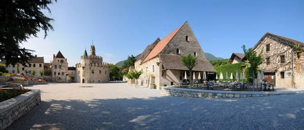 Monasterio de Novacella, Varna, Bolzano, Trentino Alto Adigio, Italia — Foto de Stock