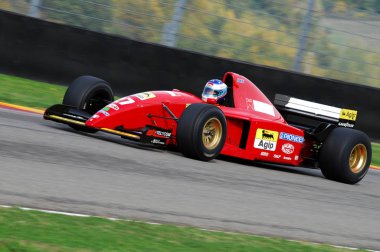 Mugello, o, Kasım, 2007: Bilinmeyen tarihi Ferrari F1 412 T2 ile mugello devre İtalya Finali Mondiali Ferrari 2007 sırasında girmek