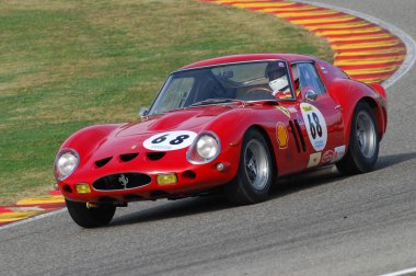 Mugello, o, Kasım, 2007: Bilinmeyen çalıştırmak ile eski 1962 Ferrari 250 Gto devre Mugello İtalya Finali Mondiali Ferrari 2007 sırasında. İtalya
