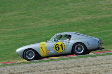 Mugello, o, Kasım, 2007: Bilinmeyen ile çalışır eski 1960'larda Ferrari 250 devre Mugello İtalya Finali Mondiali Ferrari 2007 sırasında. İtalya