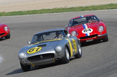 Mugello, o, Kasım, 2007: Bilinmeyen ile çalışır eski 1960'larda Ferrari 250 devre Mugello İtalya Finali Mondiali Ferrari 2007 sırasında. İtalya