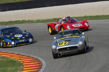Mugello, o, Kasım, 2007: Bilinmeyen ile çalışır eski 1960'larda Ferrari 250 devre Mugello İtalya Finali Mondiali Ferrari 2007 sırasında. İtalya