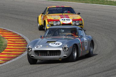 Mugello, o, Kasım, 2007: Bilinmeyen ile çalışır eski 1960'larda Ferrari 250 devre Mugello İtalya Finali Mondiali Ferrari 2007 sırasında. İtalya