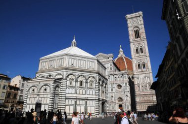20 Ağustos 2017: Cathedral, Santa Maria del Fiore vaftizhane ve Floransa Giotto'nun Çan kulesinde. İtalya.