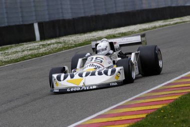 Mugello devre 1 Nisan 2007: bilinmeyen çalıştırmak üzerinde klasik F1 araba 1976 Ovoro Mart-Ford Arturo Merzario devre Mugello İtalya üzerinde eski Mugello tarihi Festival süresince.