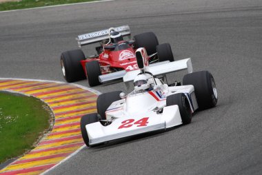 Mugello devre 1 Nisan 2007: bilinmeyen İtalya klasik F1 araba 1974 Hesketh 308 eski James Hunt Mugello devre Mugello tarihi Festival sırasında çalıştırmak.