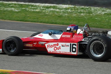 Mugello devre 1 Nisan 2007: bilinmeyen Mugello tarihi Festival süresince klasik F1 araba 1972-1973 Surtees Ts9b Ford Cosworth devre Mugello İtalya üzerinde çalıştıracağınız.