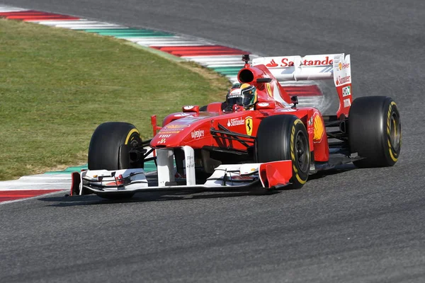 MUGELLO, IT, outubro de 2017: Modern Era Ferrari F1 no circuito mugello em itália durante o evento Finali Mondiali Ferrari 2017 . — Fotografia de Stock