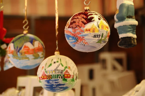 Christmas Sphere Hanging Roof Christmas Market — Stock Photo, Image