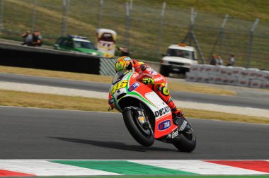 Mugello - İtalya, 13 Temmuz 2012: İtalyan Ducati binici Valentino Rossi 2012 sırasında Tim Motogp Gp İtalya.