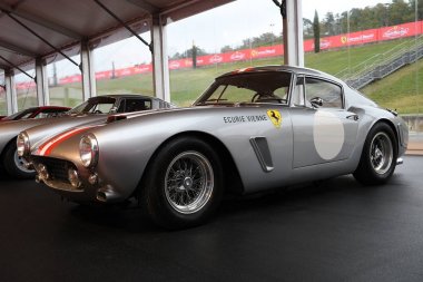 Mugello, bu Ekim, 2017: Vintage Ferrari 250 Gt Berlinetta Passo Corto 1961 Finali Mondiali Ferrari 2017 devre Mugello Ferrari yıldönümü 1947-2017 Paddock Show'da. İtalya
