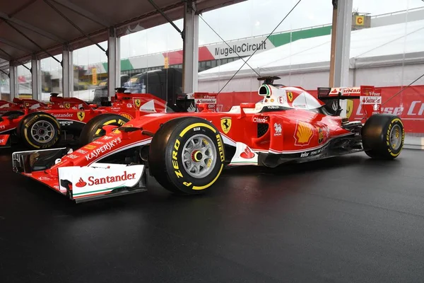 Mugello Října 2017 Ferrari Pro Sezónu 2015 Sf15T Paddock Show — Stock fotografie