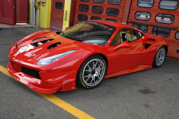 Mugello October 2017 Ferrari 488 Turbo Challenge Paddock Show Ferrari — стоковое фото