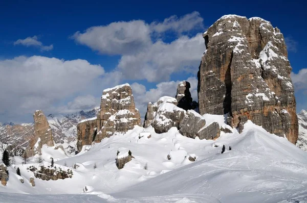 Cinque Torri Group Dolomites Cortina Ampezzo Мбаппе Италия — стоковое фото