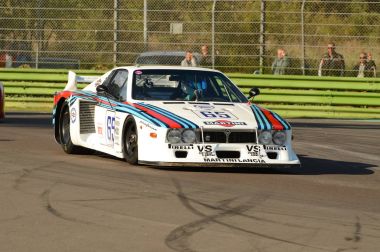 Imola Classic 22 Ekim 2016 - Lancia Beta - 1979 İtalya Imola Circuit, uygulama sırasında bilinmeyen tarafından tahrik.