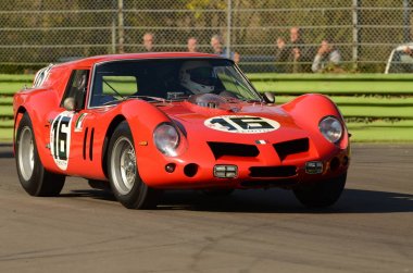 Imola Classic 22 Ekim 2016 - Ferrari 250 Gt Breadvan 1962 İtalya Imola Circuit, uygulama sırasında Lukas Halusa tarafından tahrik.