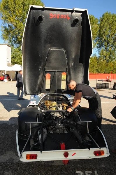 Imola Classic 22 Ekim 2016 - Porsche 908 Lh tarafından tahrik 1968 bilinmeyen sırasında pratik Imola Circuit, İtalya.