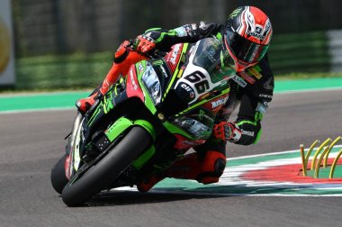 San Marino İtalya - 11 Mayıs 2018: Tom Sykes Gbr Kawasaki Zx-10rr Kawasaki Racing Team, eylem üzerinde 11 Mayıs 2018 Imola Circuit, İtalya Superbike eleme oturumu sırasında