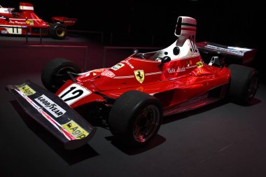 Mugello Pisti, 25 Ekim 2019: 1975 tarihli klasik F1 Ferrari 312t eski Niki Lauda İtalya 'daki Mugello Pisti' nde düzenlenen Finali Mondiali Ferrari 2019 sırasında sergilenmektedir..