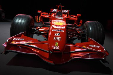 Mugello Pisti, 25 Ekim 2019: Ferrari F1 modeli 2007 eski Dünya Şampiyonu Kimi Raikkonen İtalya 'daki Mugello Pisti' nde Finali Mondiali Ferrari 2019 sırasında sergilenmektedir..