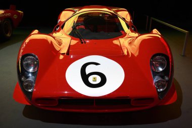 Mugello Pisti, 25 Ekim 2019: Tarihsel Prototip Ferrari 330 P4 yıl 1967 İtalya 'daki Mugello Pisti Finali Mondiali Ferrari 2019 sırasında sergilenmektedir.