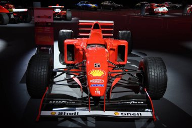 Mugello Pisti, 25 Ekim 2019: F1 Ferrari F300 of the Year 1997 ex Michael Schumacher İtalya 'daki Mugello Pisti' nde Mondiali Ferrari 2019 Finali sırasında sergilenmektedir..