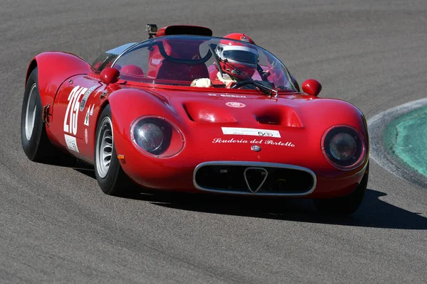 Imola Aprile 2019 Guidata Sconosciuta Alfa Romeo Tipo Periscopio 1967 — Foto Stock