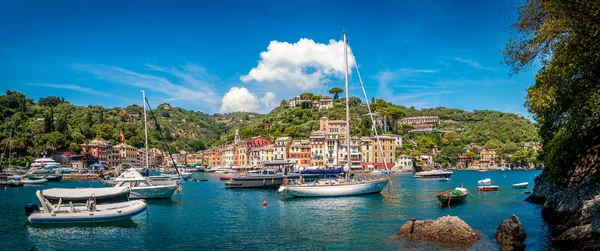O icônico Portofino em Gênova Itália — Fotografia de Stock