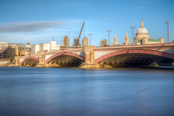 Geç öğleden sonra Blackfriars Köprüsü