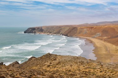 Kaba renkli sahil şeridi, Atlantik, Fas
