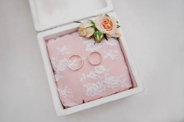 A box for rings. Wedding details.