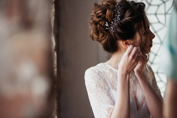 Potret Seorang Pengantin Yang Cantik Biaya Pagi Hari Rumah Pernikahan — Stok Foto