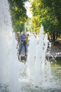 Sokak çalgıcısı outdors hd