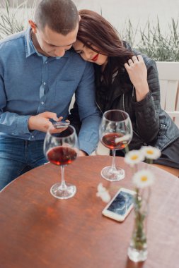 Şehirlerde aşıklar