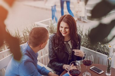 Şehirlerde aşıklar