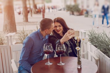 Şehirlerde aşıklar