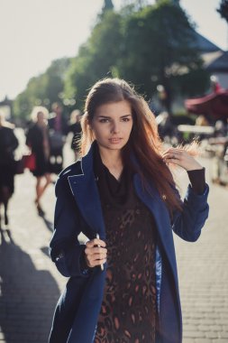 Bayan için bir yürüyüş