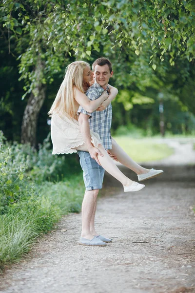 Verliebtes Paar — Stockfoto