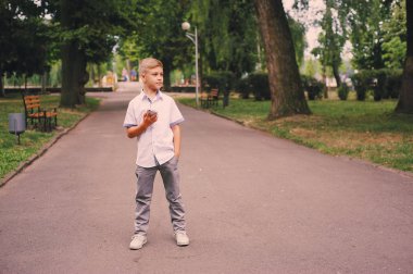 çocuklar için bir yürüyüş