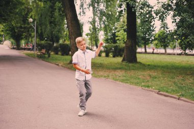 çocuklar için bir yürüyüş