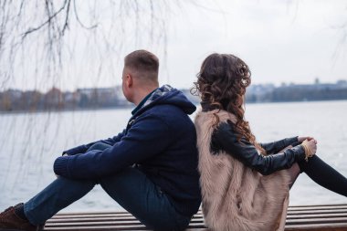 kaç bahar aşk içinde