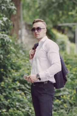 işadamı yürüyüş