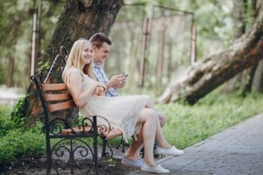 Birbirine aşık çift