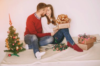 sevgi dolu çift Noel ağacı süsleme