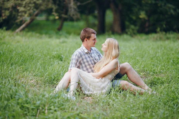 Birbirine aşık çift