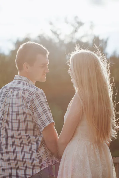 Pareja enamorada —  Fotos de Stock