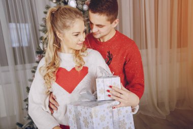 sevgi dolu çift Noel ağacı süsleme