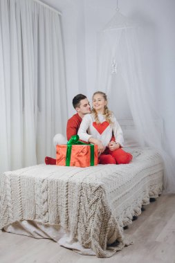 sevgi dolu çift Noel ağacı süsleme