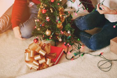 sevgi dolu çift Noel ağacı süsleme