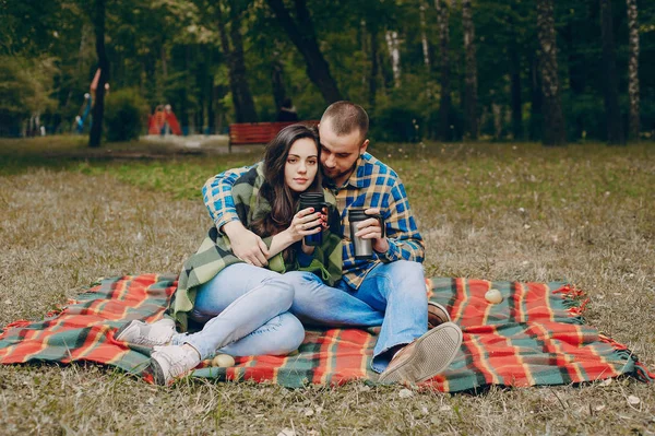 Love story outdoors — Stock Photo, Image